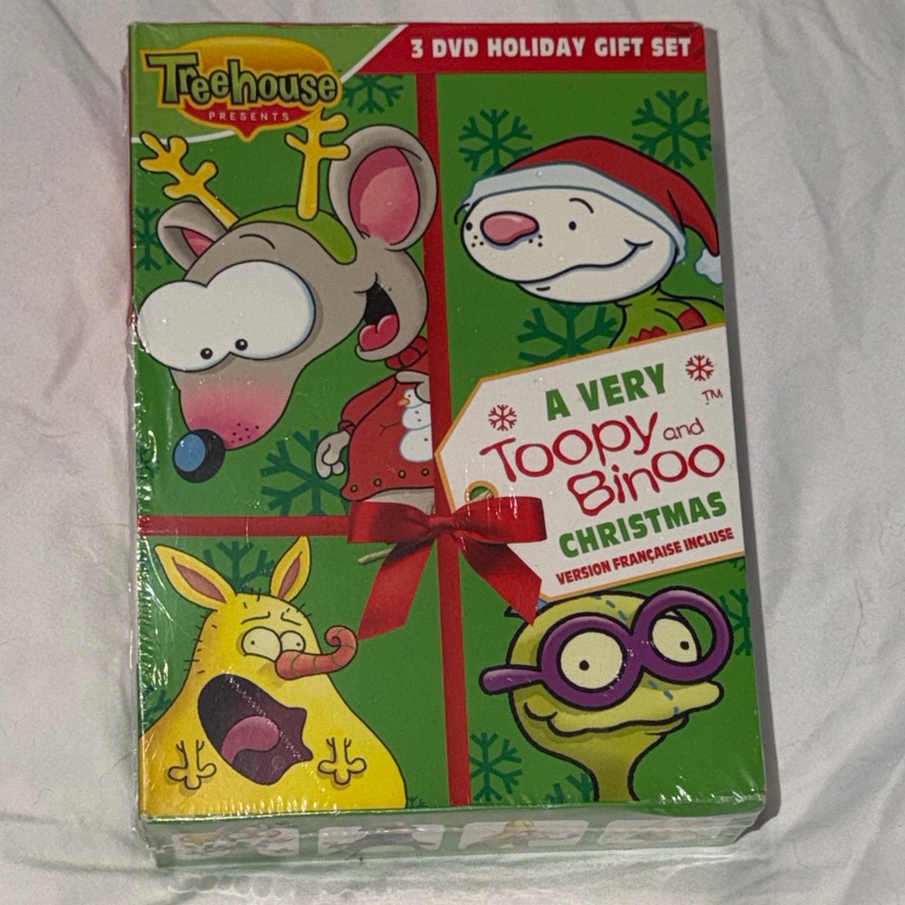 A Very Toopy and Binoo Christmas DVD Set - Green